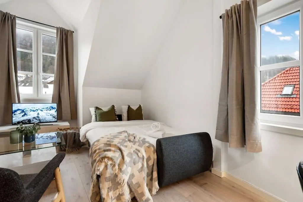 公寓 New! Well Eqipped Three Bedroom Penthouse! 卑爾根